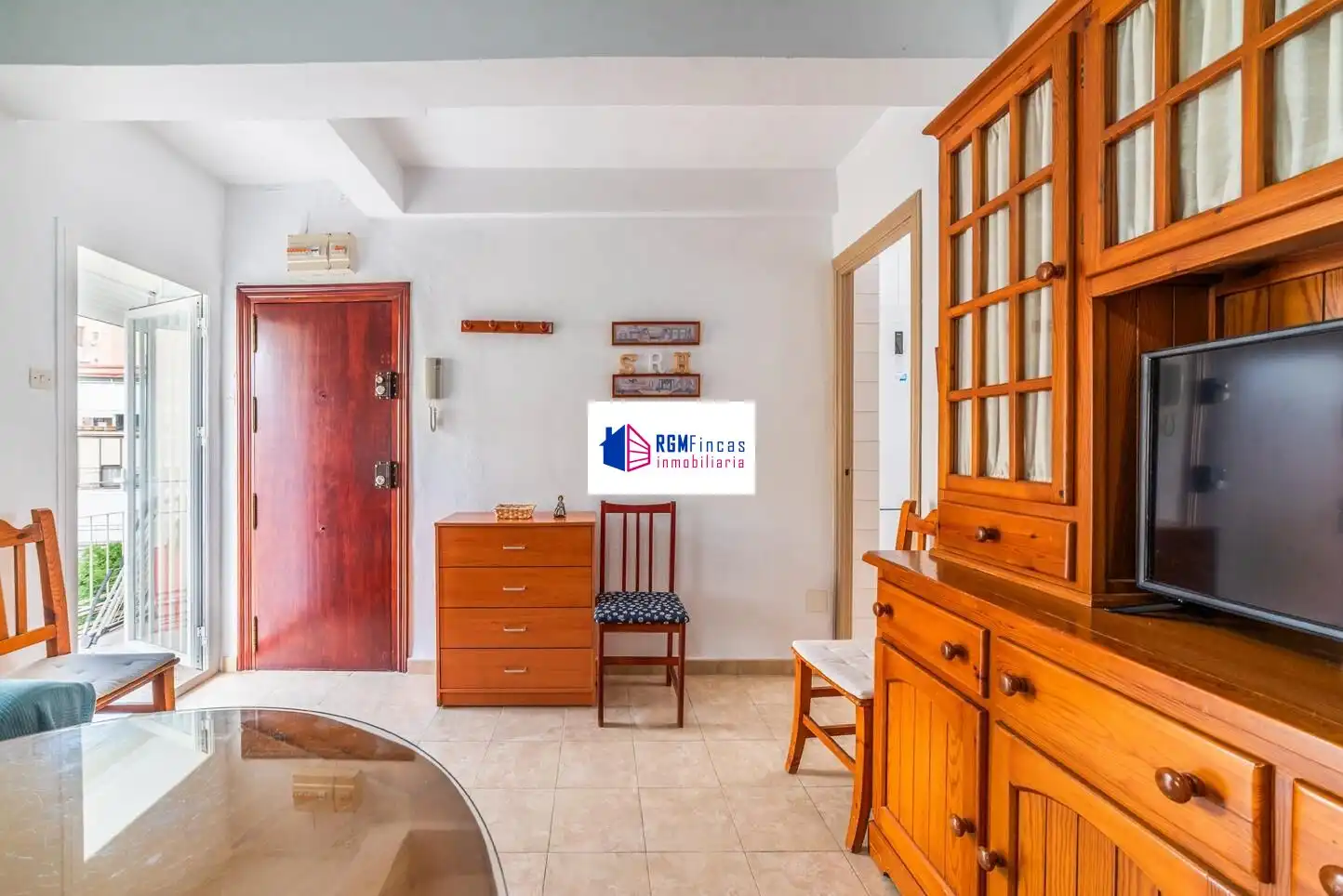 Flat for sale in Sevilla  with Air Conditioner, Furnished and Balcony