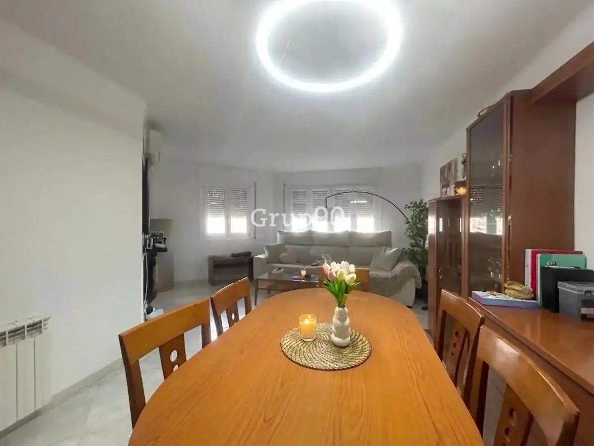 Comedor de Piso en venta en Lleida con Aire acondicionado, Calefacción y Balcón