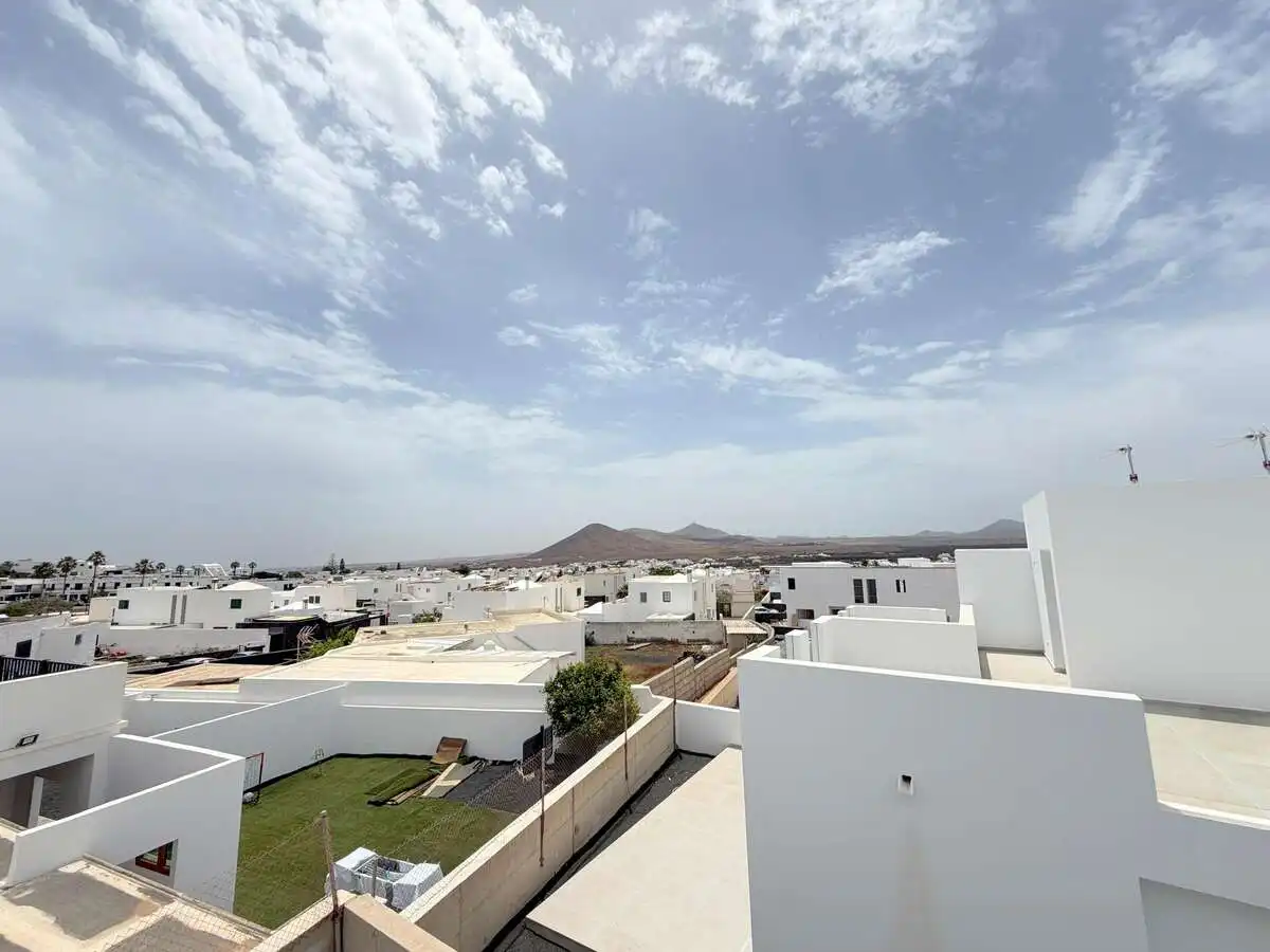 Vista exterior de Casa o chalet en venta en Teguise con Jardín privado y Terraza