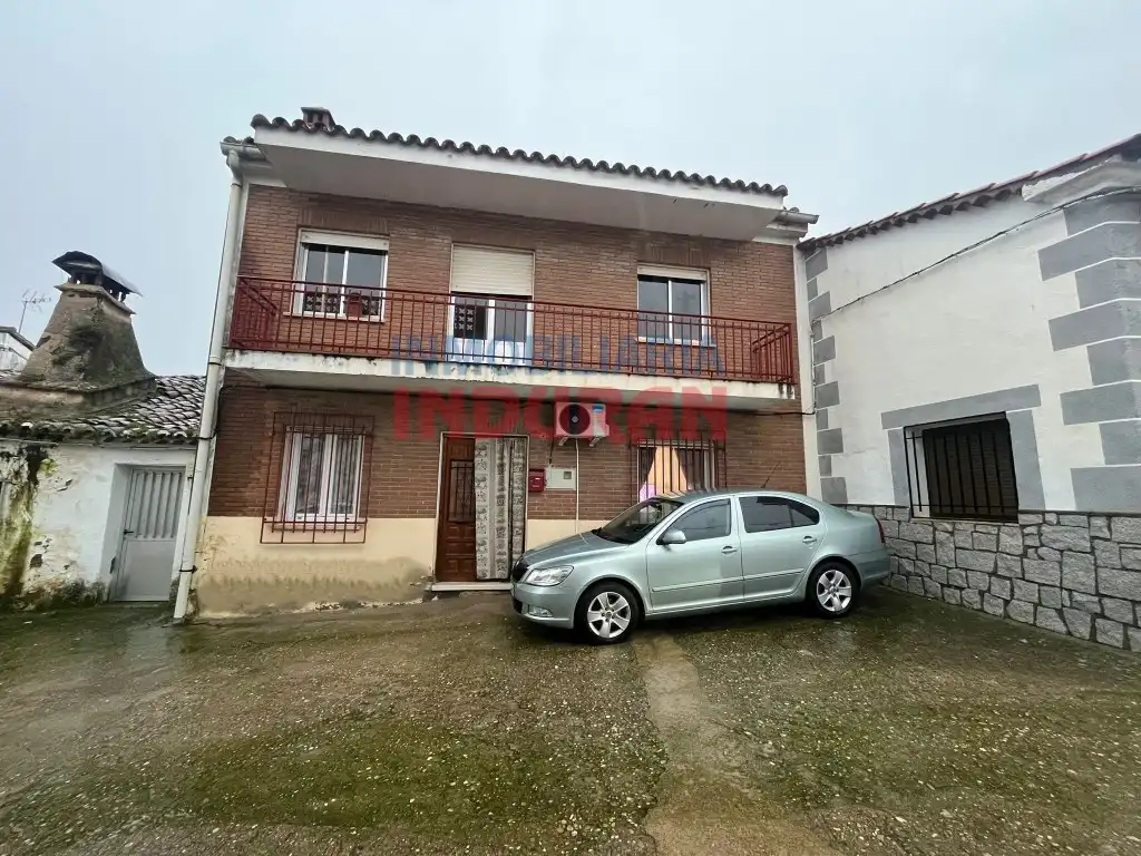 Haus zum Verkauf in Plaza De Los Caños