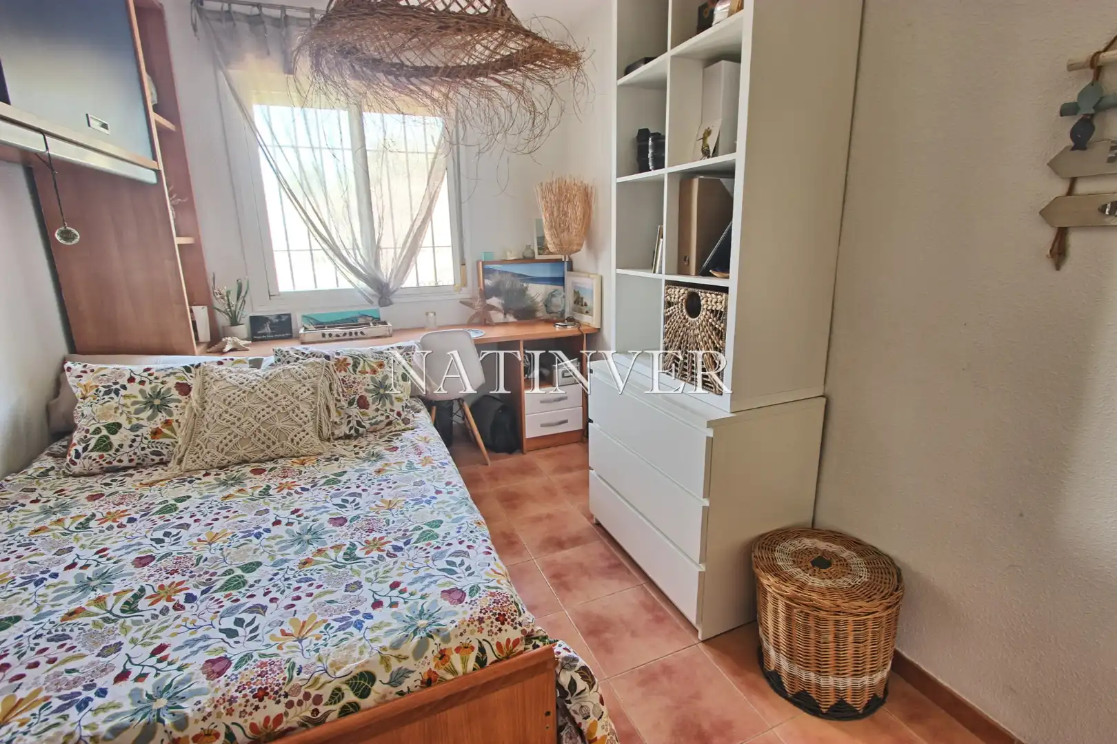Dormitori de Casa adosada en venda en Vélez-Málaga amb Terrassa i Traster