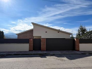 Chalet en venta en Bosq Batlloria 38