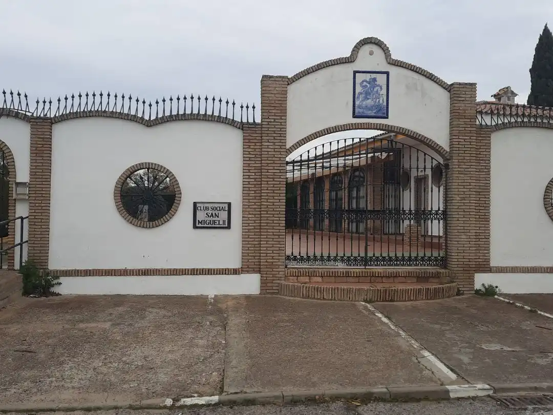 Chalet con piscina en venta en Calle Miguel de Cervantes 13, imagen 43