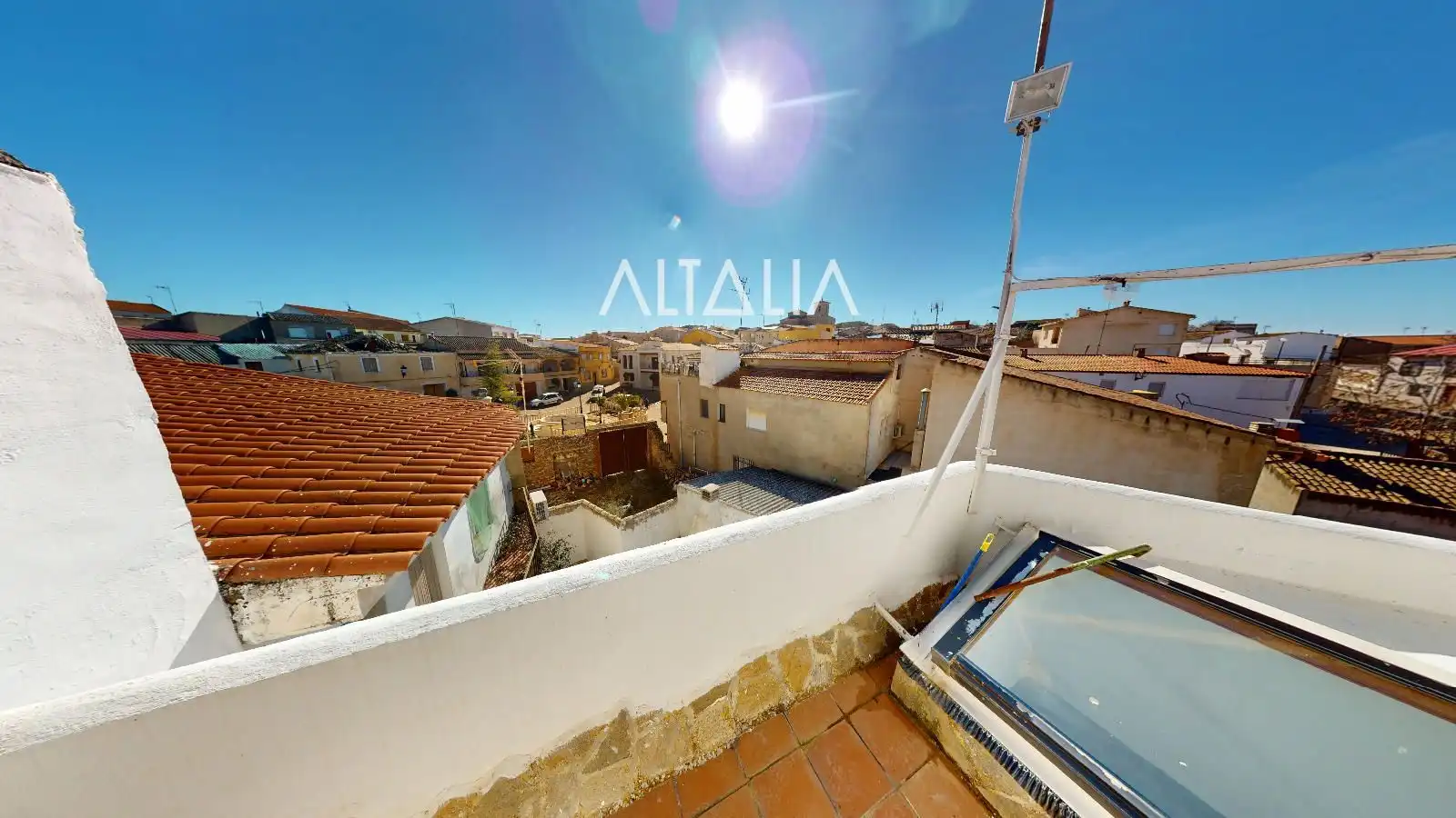 Exterior view of Houses for sale in Pinarejo  with Air Conditioner, Heating and Furnished