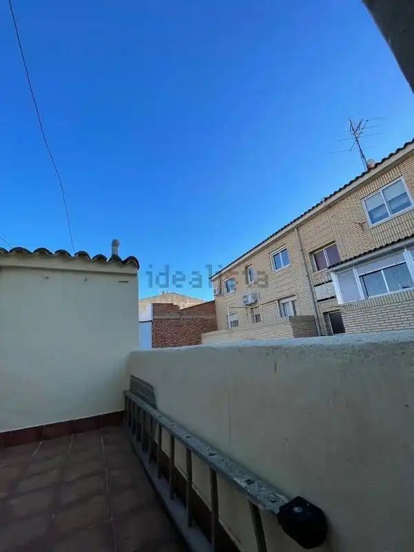 Exterior view of Houses for sale in Zaragoza  with Heating, Terrace and Storage room