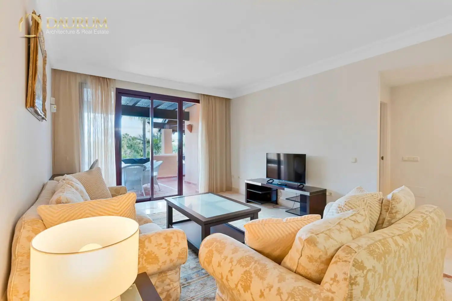 Sala de estar de Piso en venta en Marbella con Aire acondicionado, Calefacción y Terraza