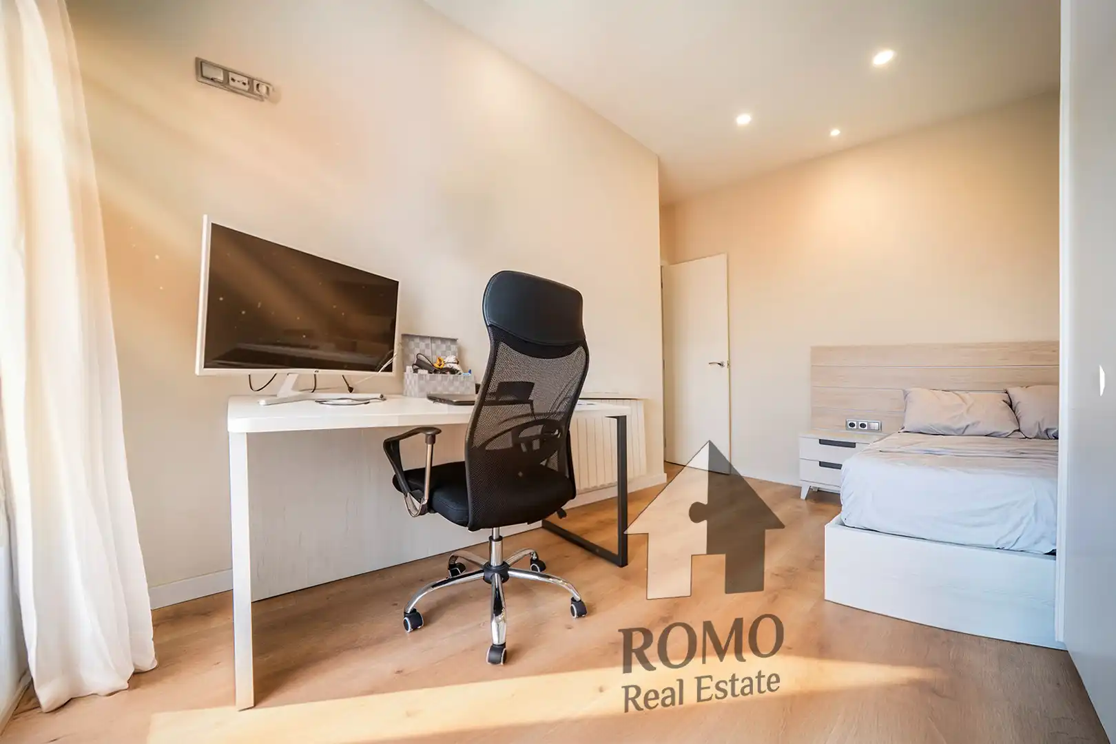 Casa pareada con terraza en venta en Santa Perpètua de Mogoda, imagen 36