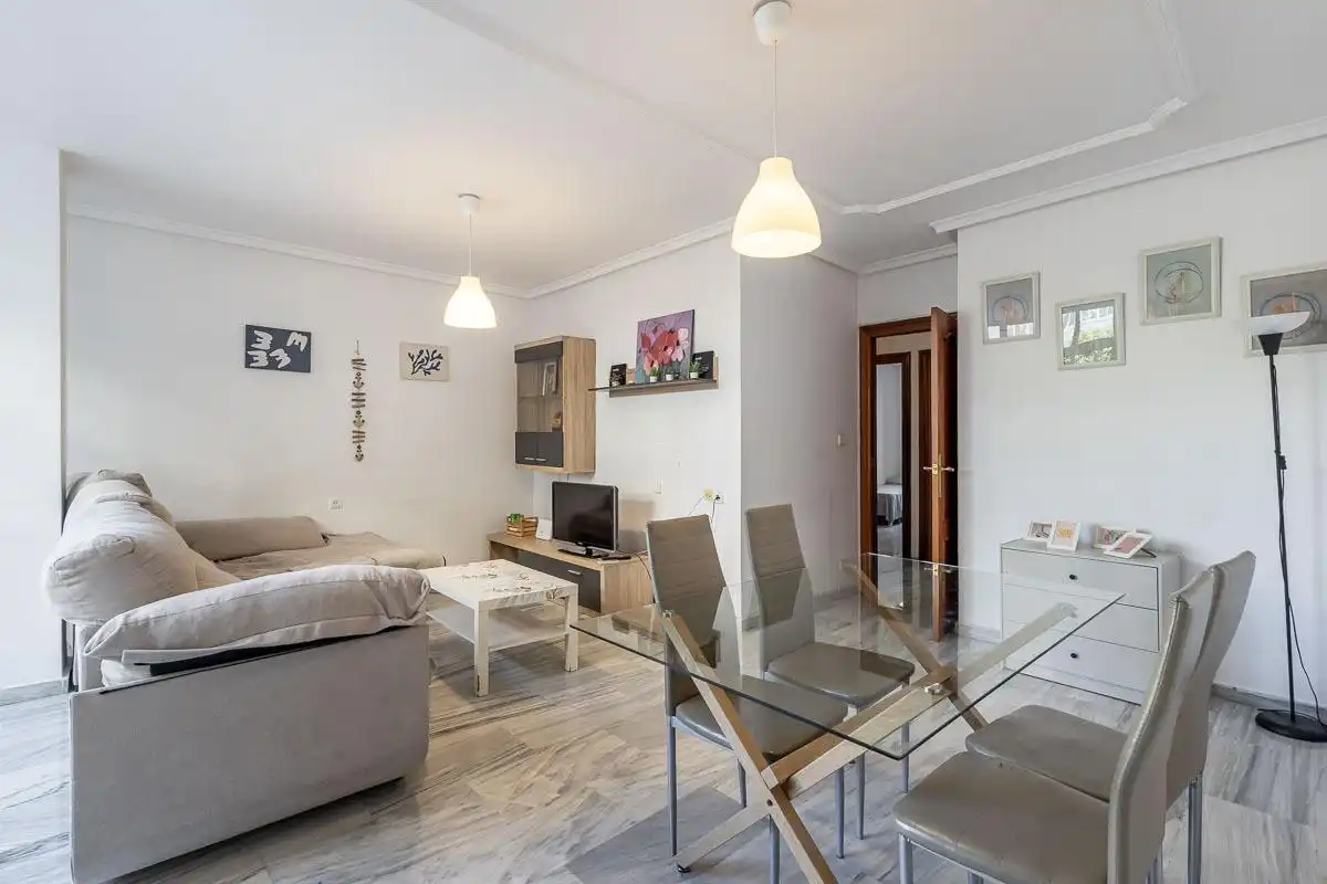 Sala d'estar de Pis en venda en Motril amb Aire condicionat