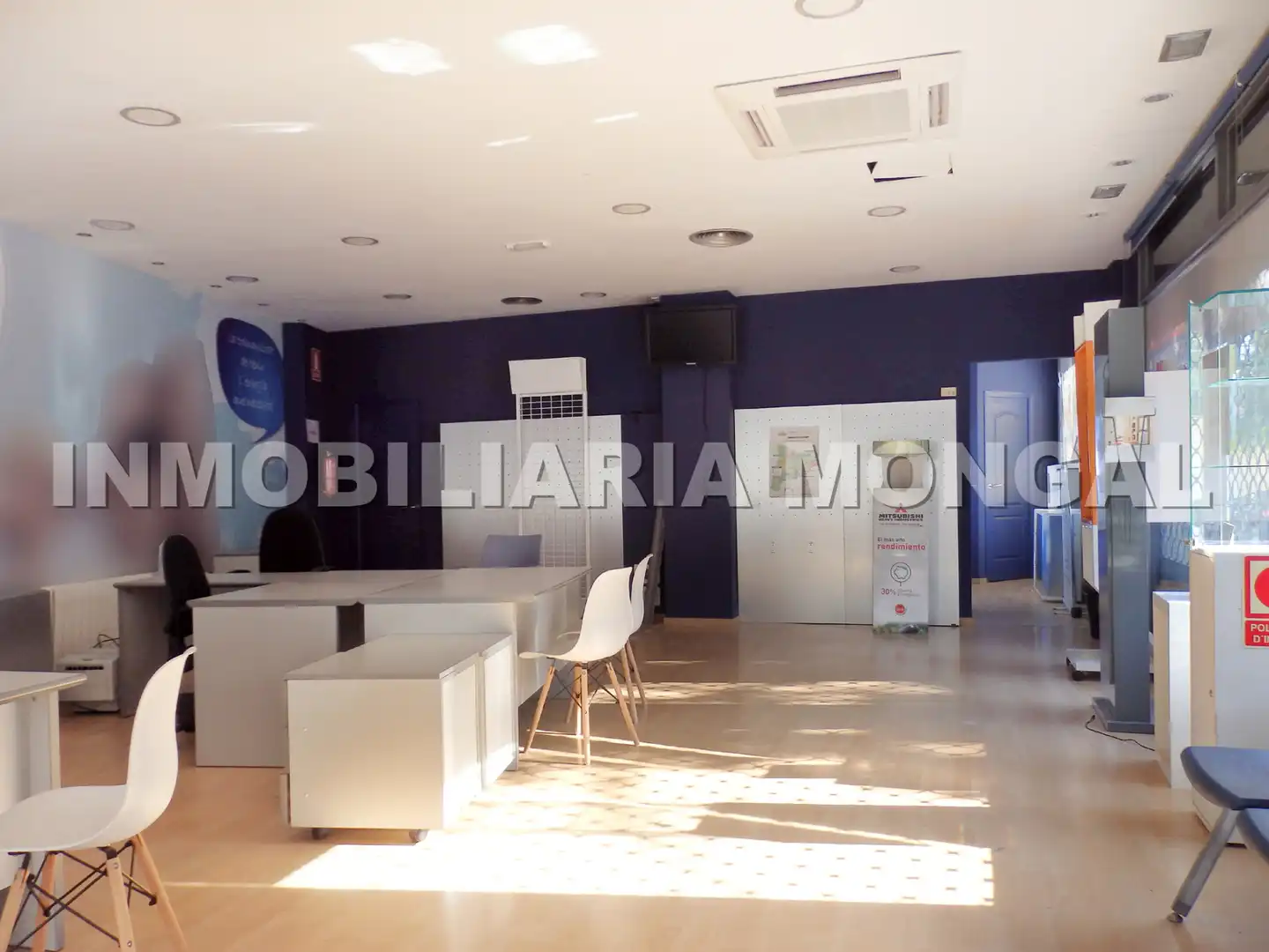 Local comercial de lloguer a Carrer d'Eusebi Güell, imagen 3