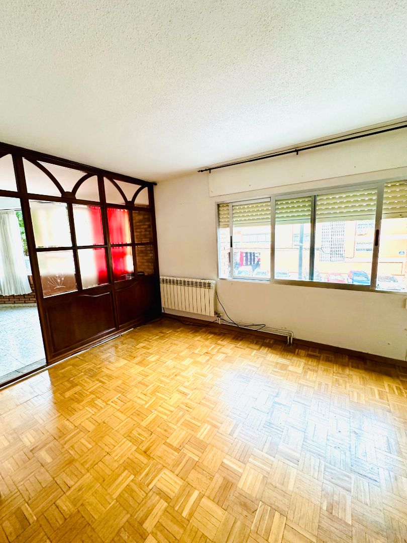 Bedroom of Flat for sale in Móstoles  with Heating, Terrace and Storage room