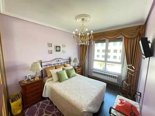 Habitación de Apartamento en venta en Cistérniga con Calefacción, Trastero y Amueblado