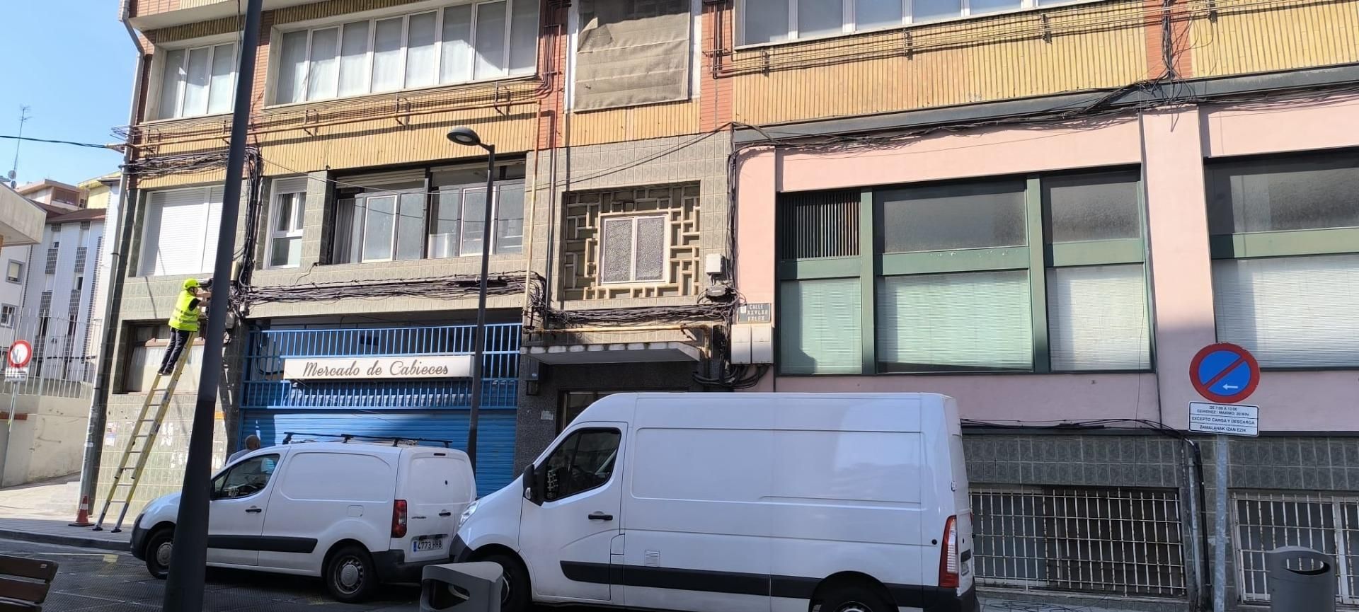 Vista exterior de Local en venda en Santurtzi 