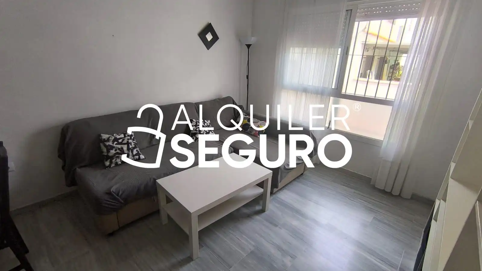 Bedroom of Flat for rent in Gelves  with Furnished