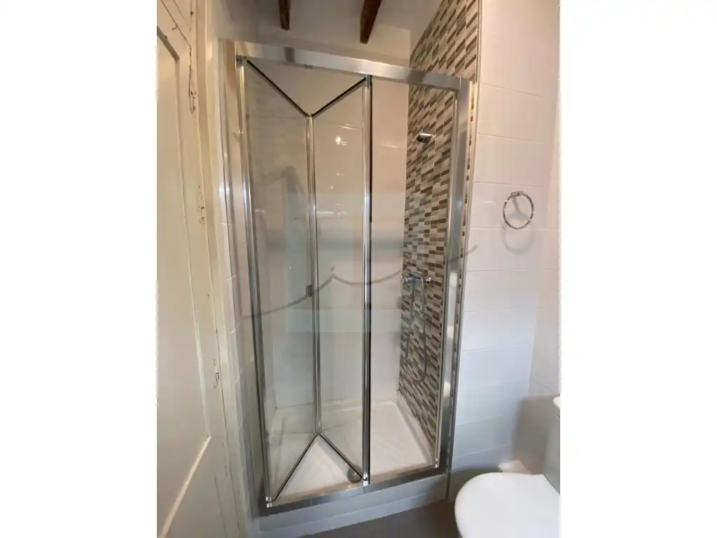 Baño de Edificio en venta en Montbrió del Camp