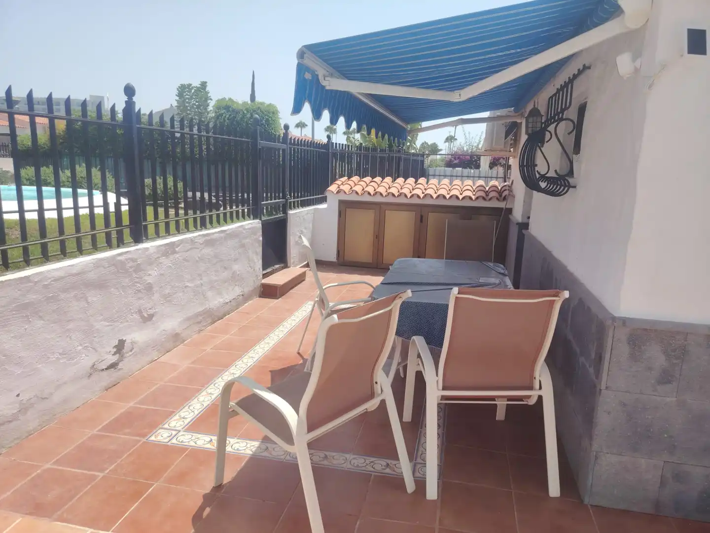 Terrassa de Casa adosada de lloguer en San Bartolomé de Tirajana amb Terrassa, Moblat i Piscina comunitària