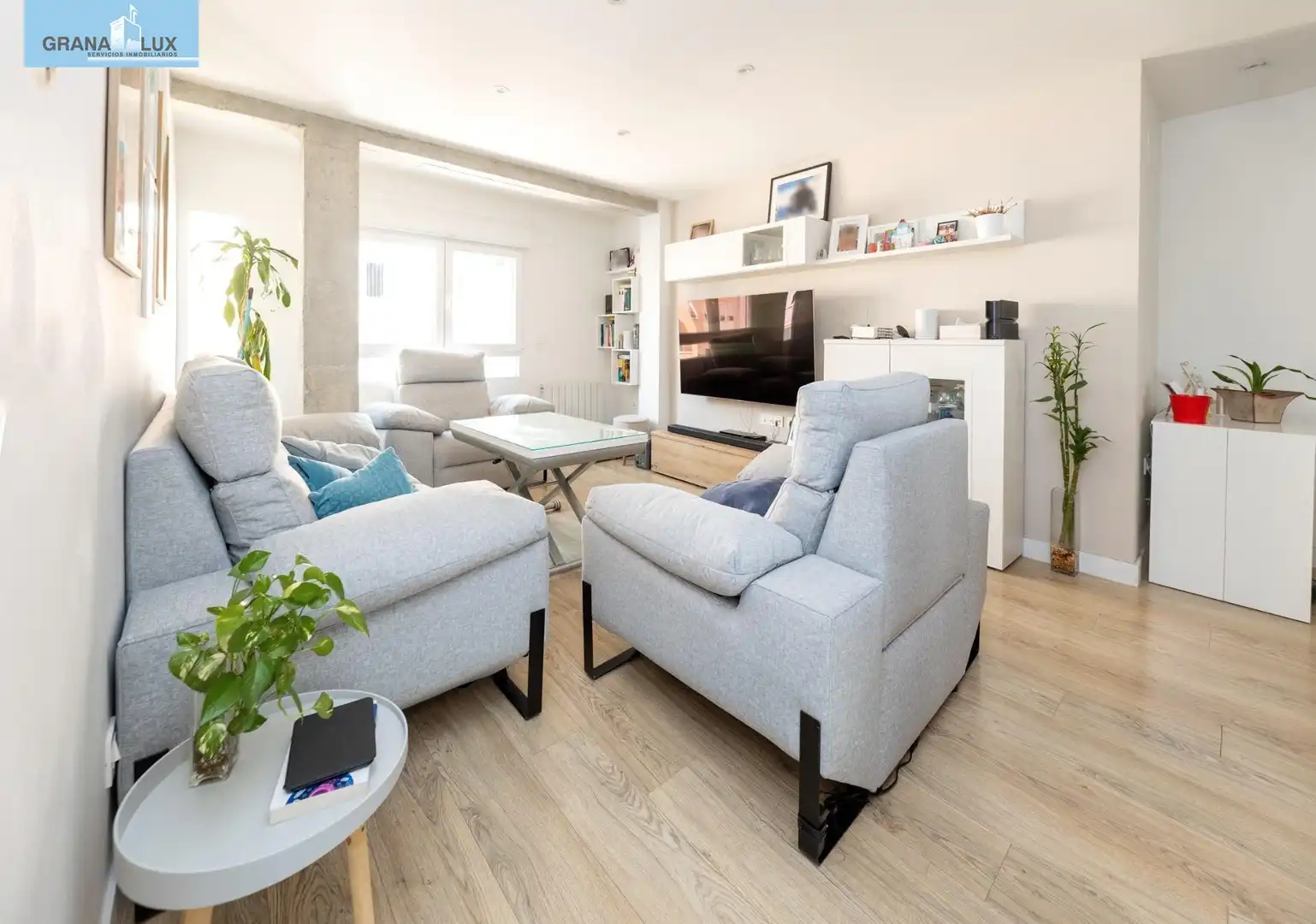 Wohnzimmer von Wohnung zur Miete in Granada mit Terrasse
