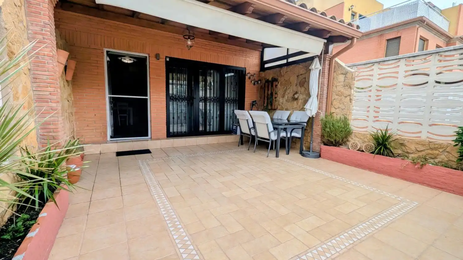 Maison mitoyenne à vendre à SANT JOAN DE MORÓ