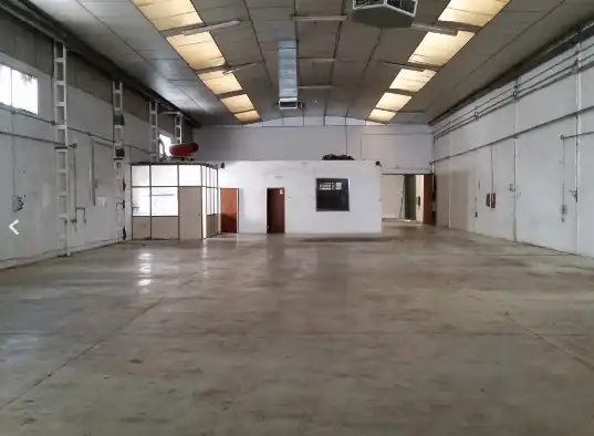 Industrial building to rent in Fuente del Jarro, imagen 5
