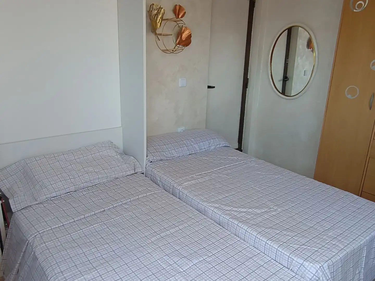 Bedroom of Flat for rent in Juzgados - Plaza de Toros