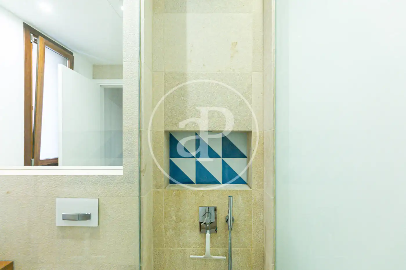 Flat for rent in Carrer Ample de la Mercè, El Mercat