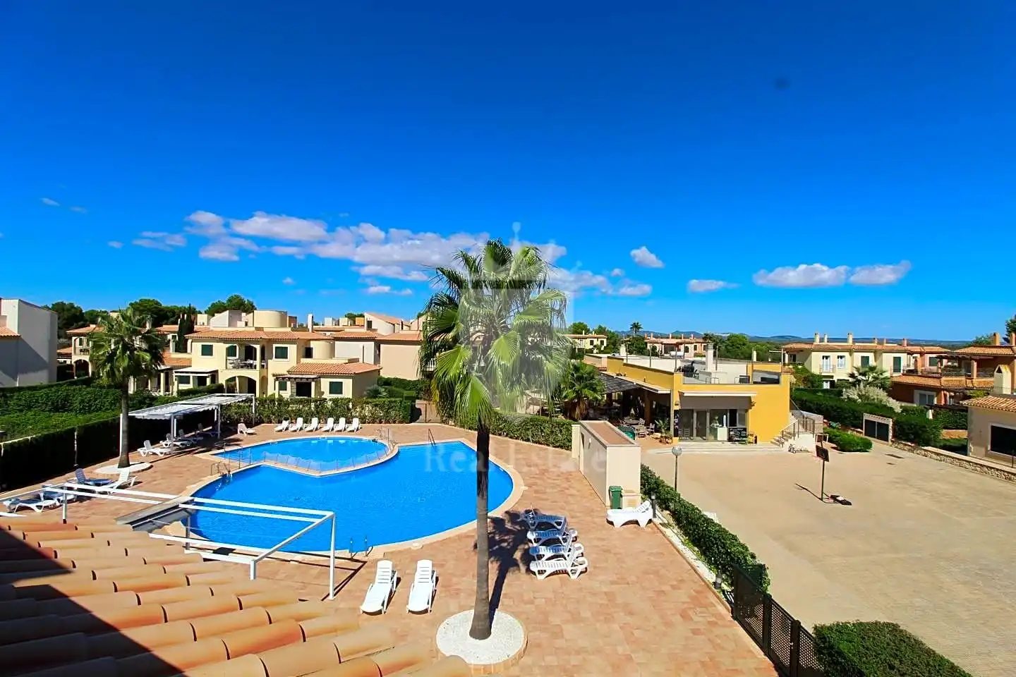 Vista exterior de Casa o xalet en venda en Campos amb Aire condicionat, Jardí privat i Terrassa