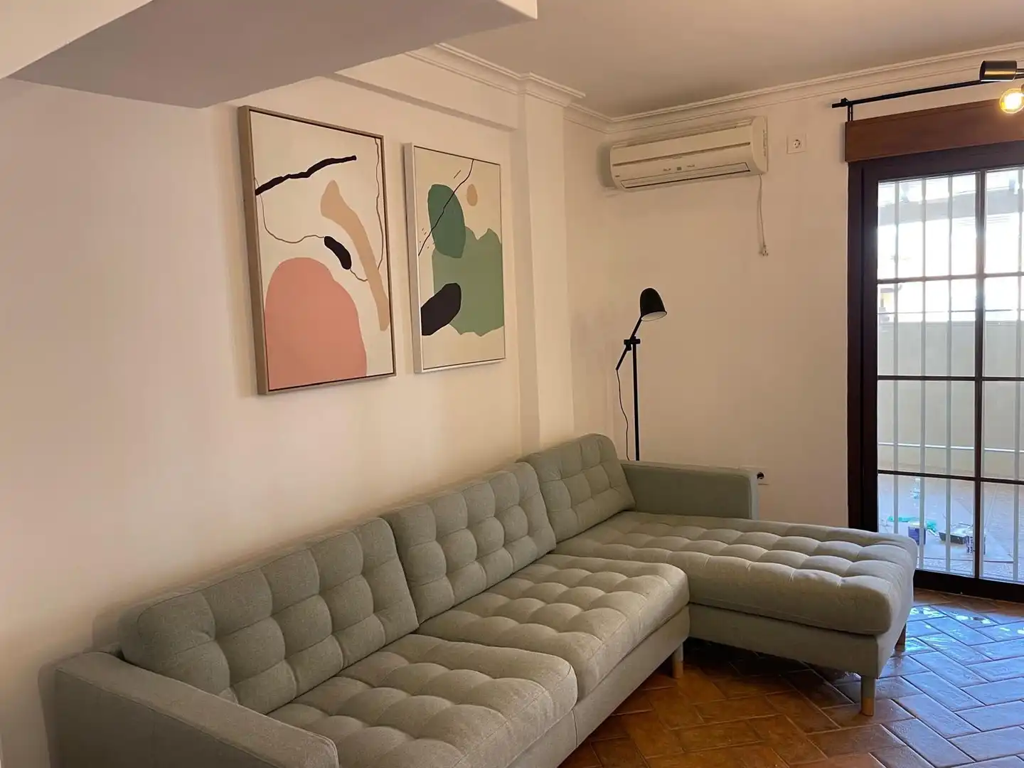 Sala de estar de Casa o chalet de alquiler en Algeciras con Aire acondicionado