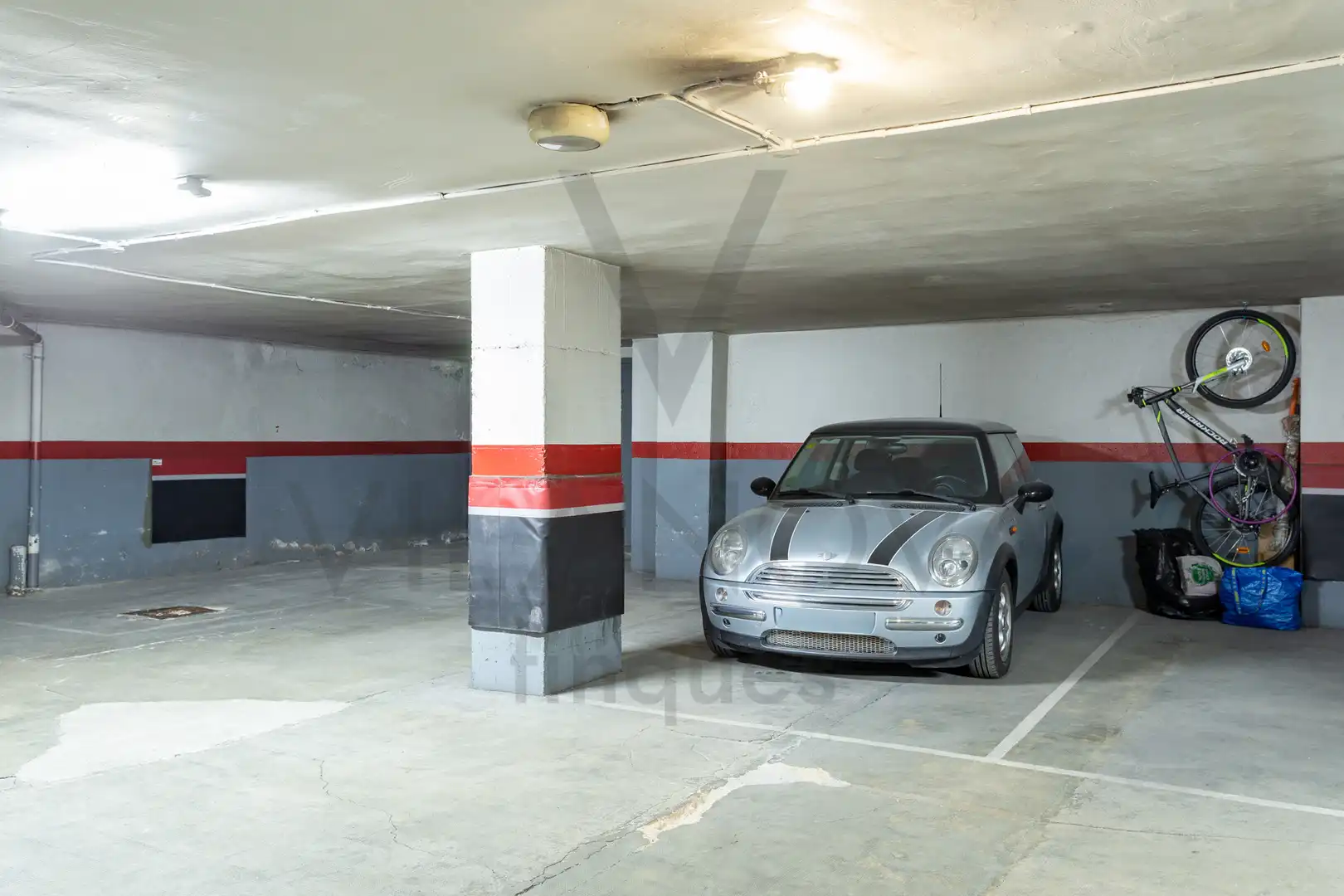Parking de Piso en venta en Reus con Aire acondicionado, Calefacción y Terraza