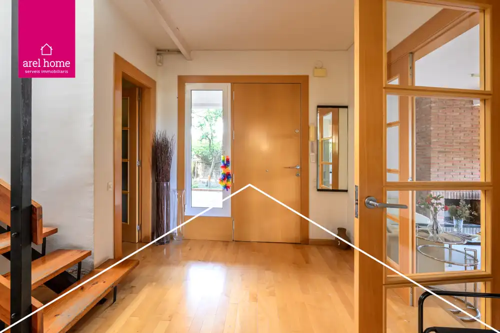 Houses for sale in Sant Just Desvern  with Heating, Private garden and Parquet flooring