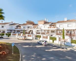 Exterior view of Single-family semi-detached for sale in Alhaurín de la Torre  with Air Conditioner, Terrace and Balcony