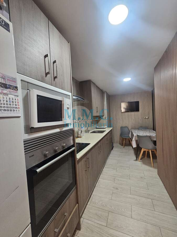 Kitchen of Flat for sale in Roquetas de Mar  with Air Conditioner, Furnished and Balcony