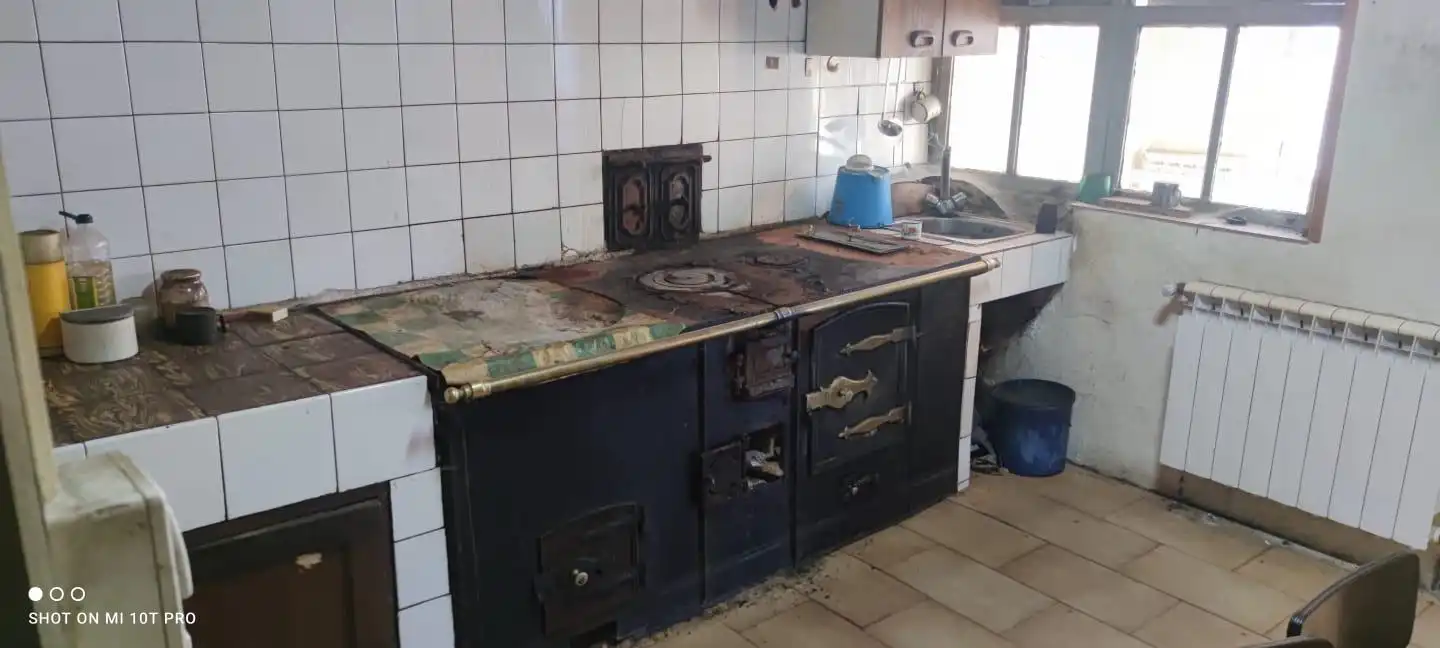 Cuina de Finca rústica en venda en Montederramo amb Calefacció