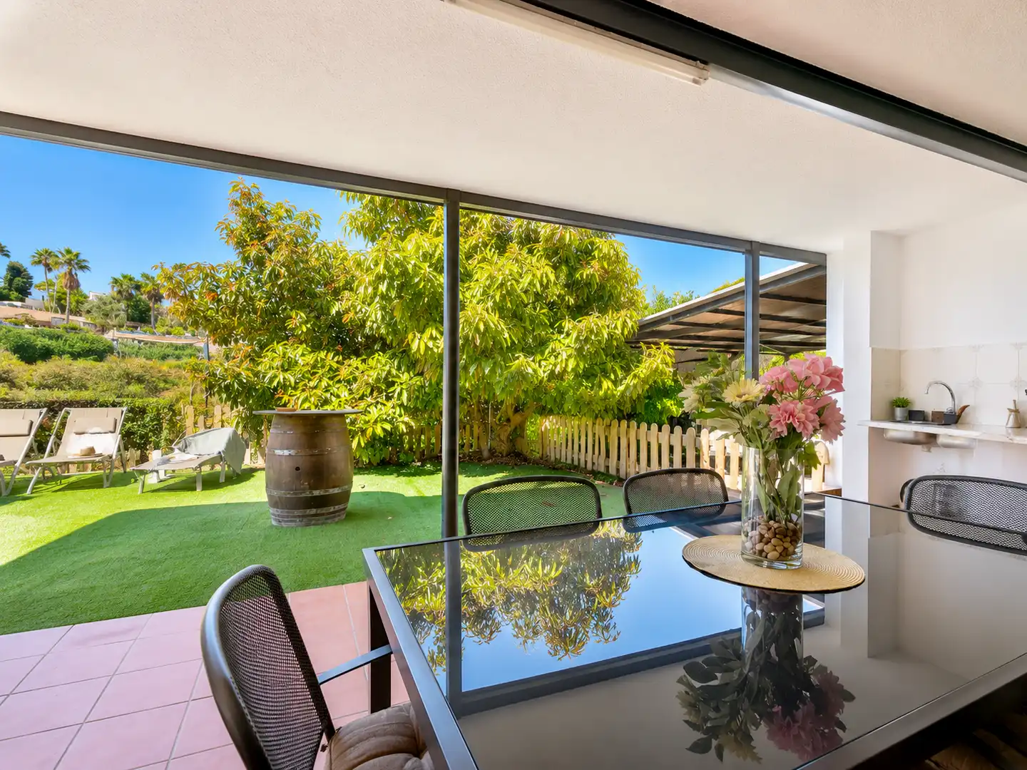 Terrace of Houses for sale in Estepona  with Air Conditioner, Private garden and Terrace