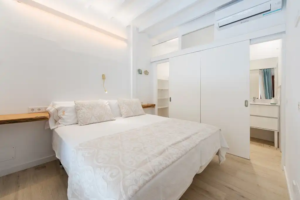 Dormitori de Apartament en venda en Pollença amb Aire condicionat, Moblat i Internet