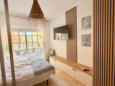 Estudio con ascensor en venta en Calle Noruega