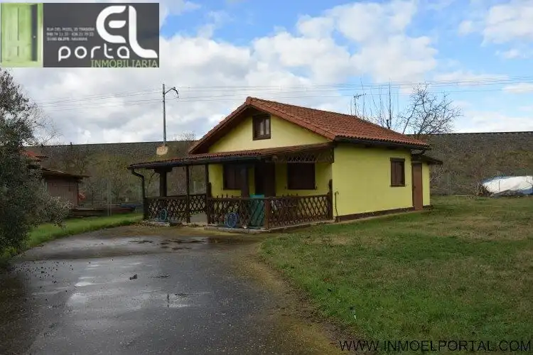 Vista exterior de Casa o xalet en venda en Marcilla