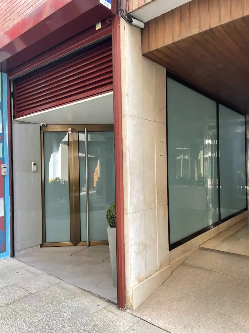 Local comercial en venta en Rúa Don Quijote, imagen 2