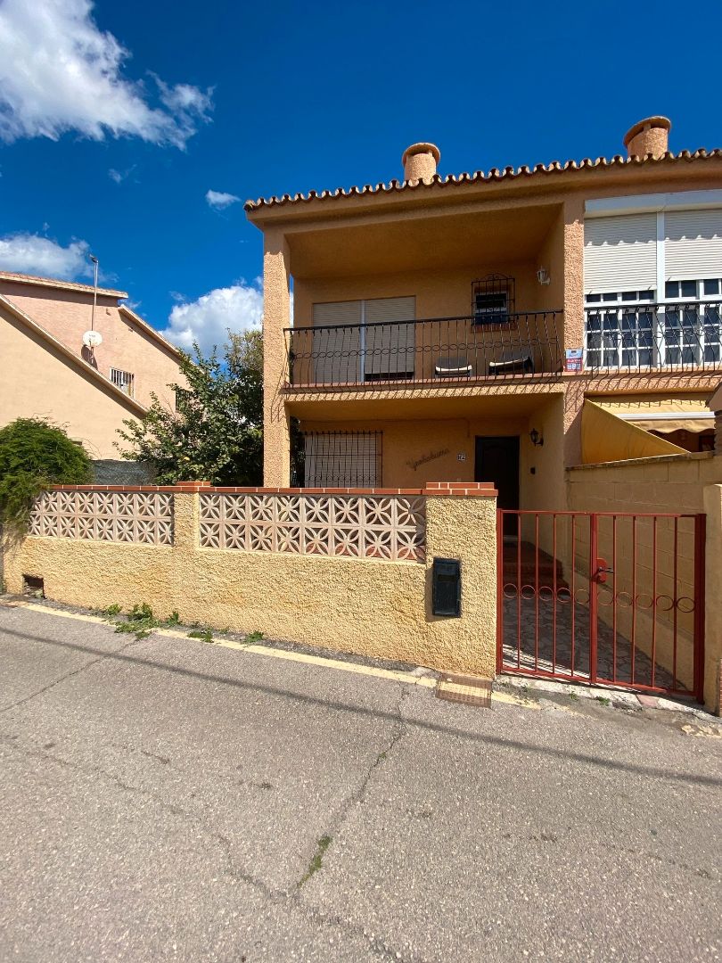 Exterior view of Single-family semi-detached to rent in Rincón de la Victoria  with Air Conditioner, Private garden and Furnished