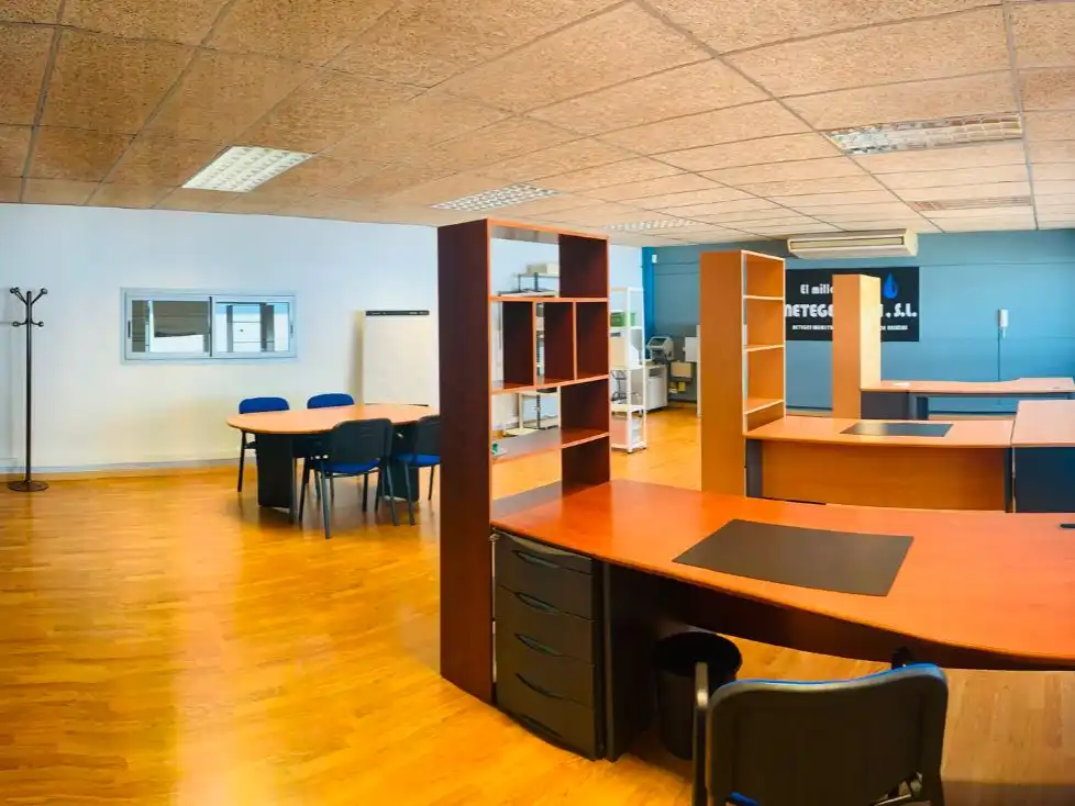 Local de alquiler en Balenyà con Aire acondicionado, Calefacción y Parquet