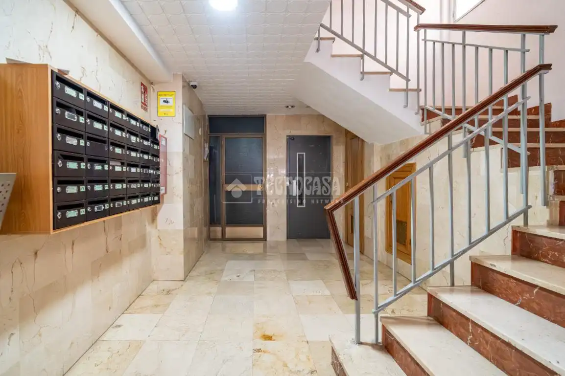 Flat for sale in Granada  with Terrace and Balcony