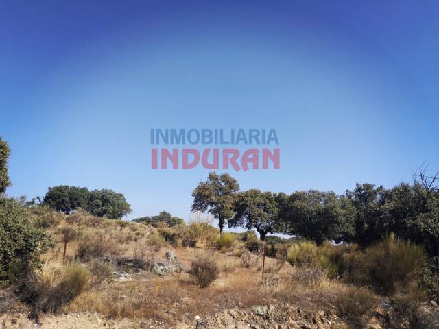 Casa-chalet en Venta en Valdehúncar