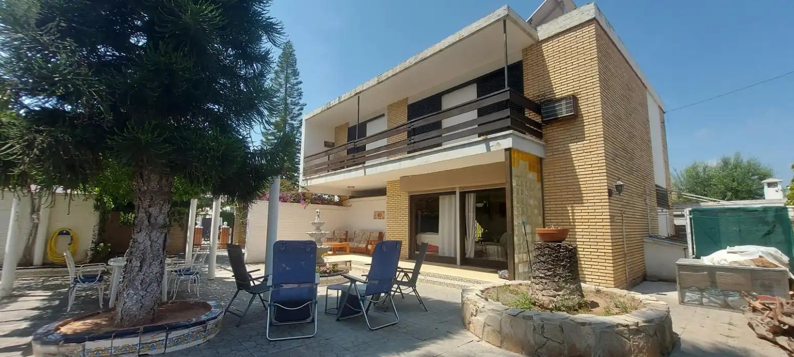 Casa con terraza en alquiler en Corinto - Almarda, imagen 30