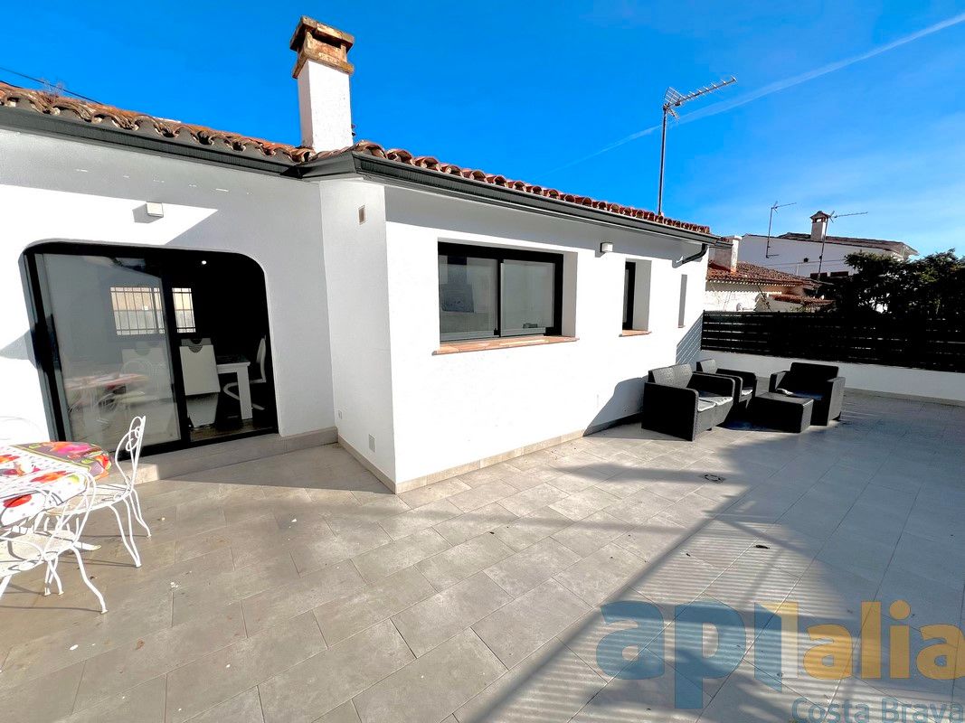 Single-family semi-detached for sale in Carrer d'Hernán Cortés, 61, Eixample