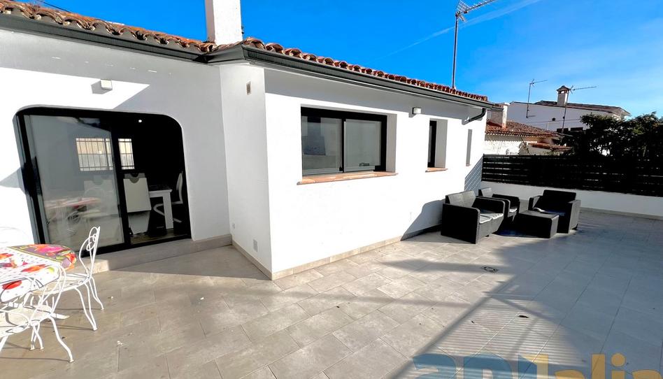 Photo 1 of Single-family semi-detached for sale in Carrer D'hernán Cortés, 61, Eixample, Girona