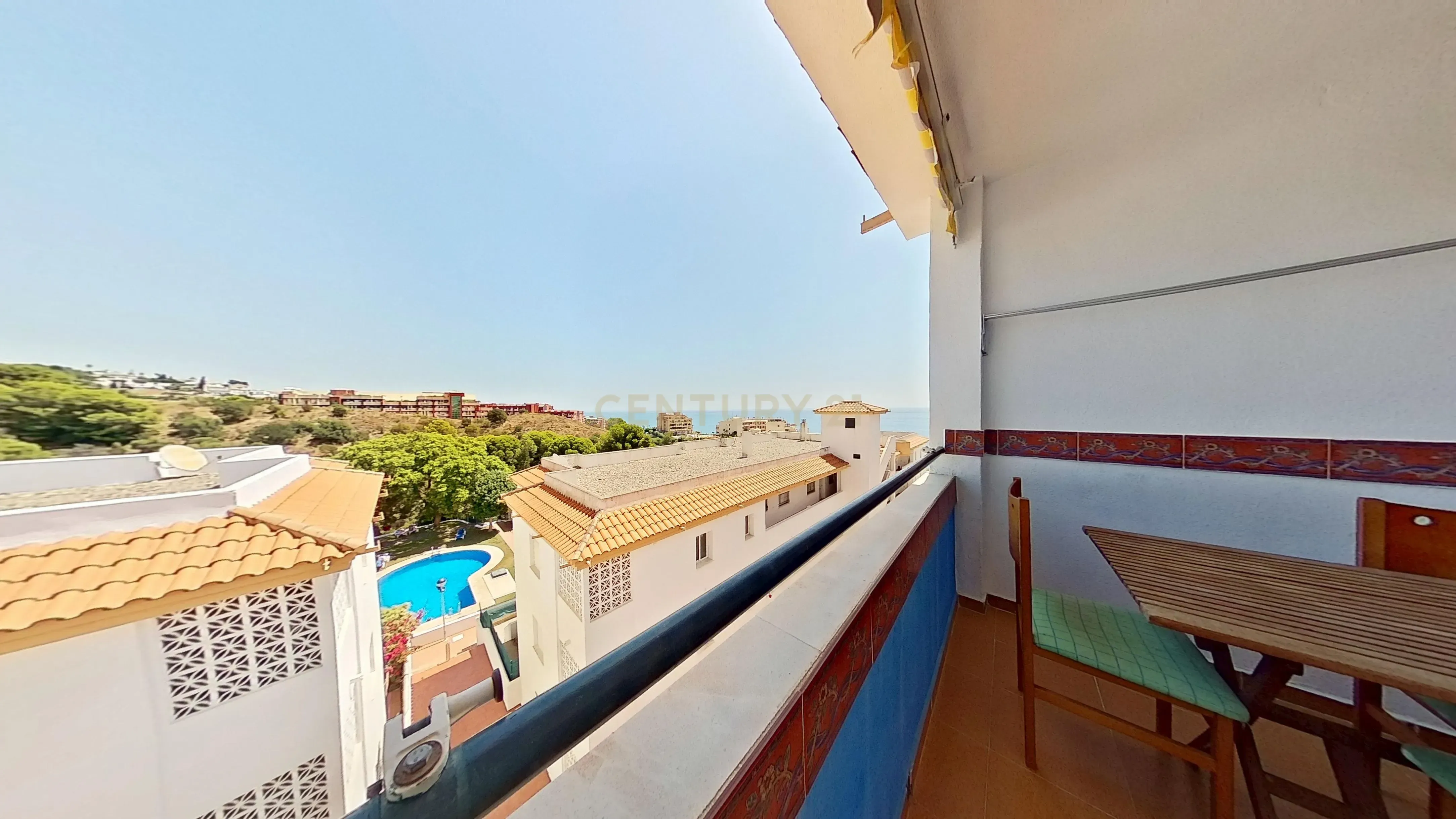 Vista exterior de Apartamento en venta en Benalmádena con Aire acondicionado, Jardín privado y Trastero