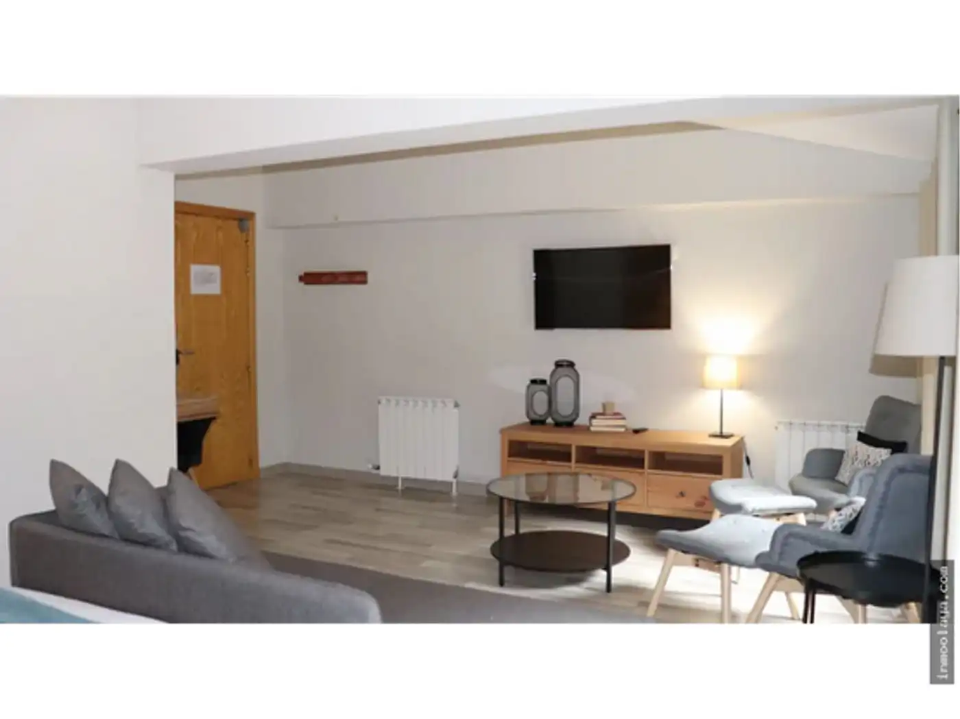 Wohnzimmer von Gebäude zum Verkauf in Alp