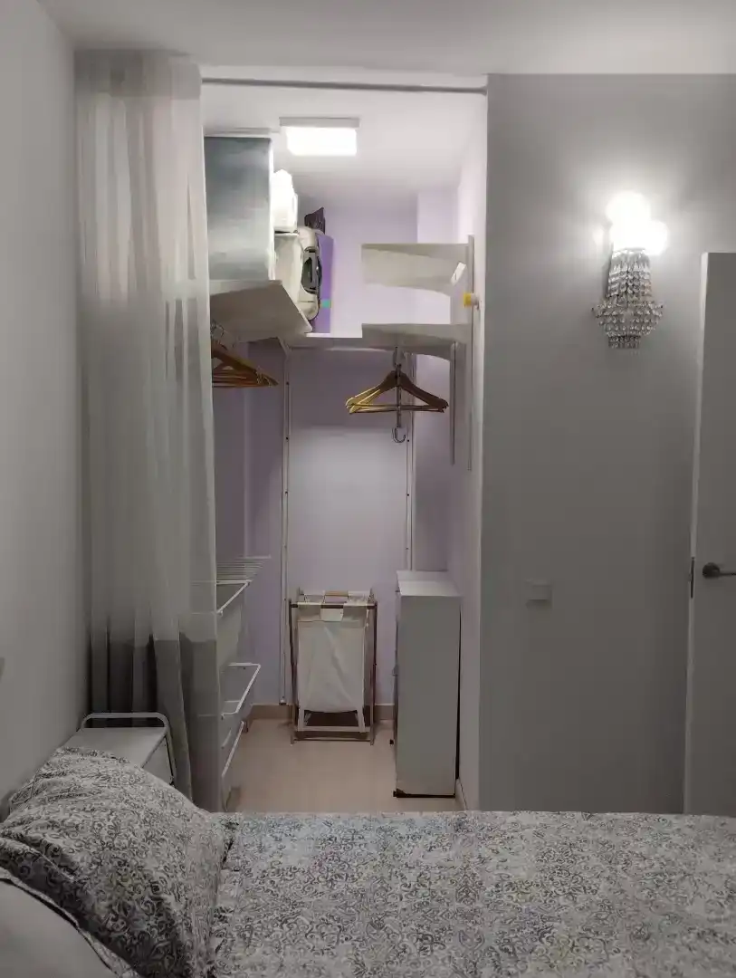 Habitación de Piso de alquiler en Parla con Aire acondicionado, Parquet y Amueblado