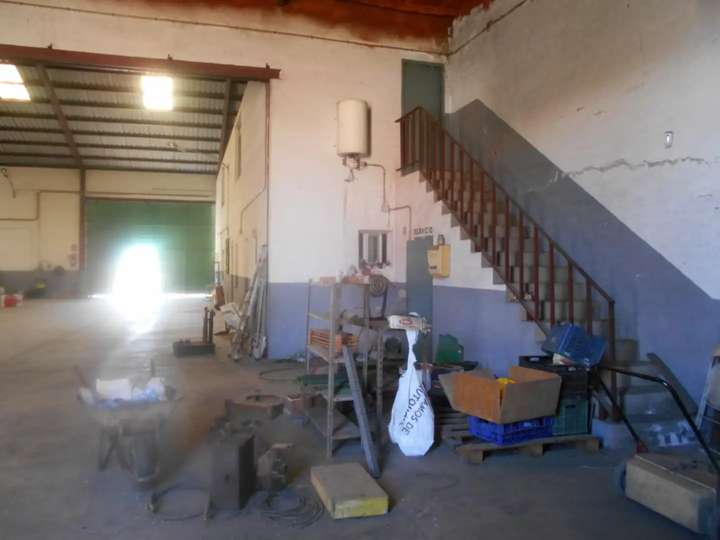 Nau industrial en venda en Abenójar