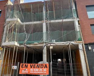 Vista exterior de Pis en venda en Sant Boi de Llobregat amb Aire condicionat, Calefacció i Parquet