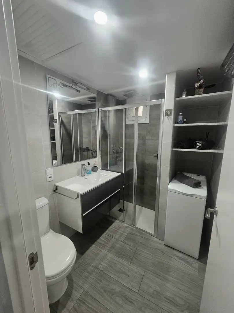 Bathroom of Apartments for sale in Begur  with Air Conditioner, Heating and Furnished