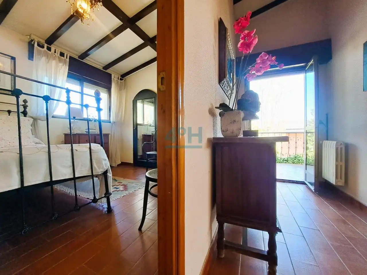 Vista exterior de Casa o xalet en venda en San Cibrao das Viñas amb Calefacció, Jardí privat i Terrassa